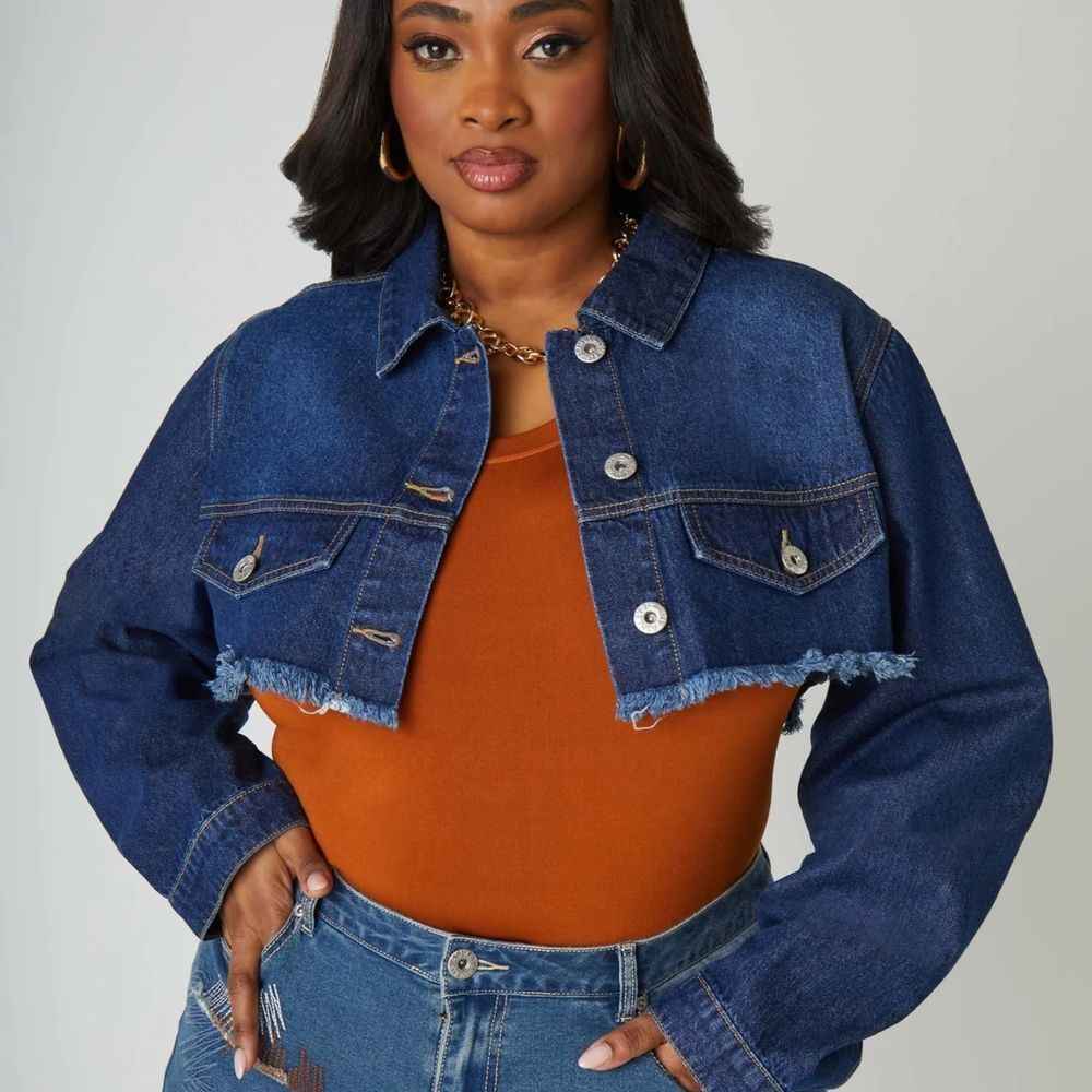 32-34 Plus Size Stylish Cropped Denim Jacket
